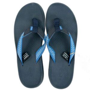 Chaco flip flops classic style blue with black sole size 14 measure 32cm